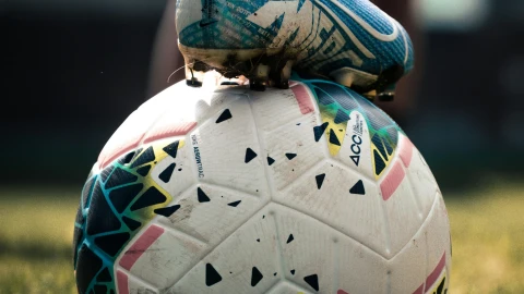 Muere futbolista de 20 años de edad, Pedro Banga; se desplomó en la cancha