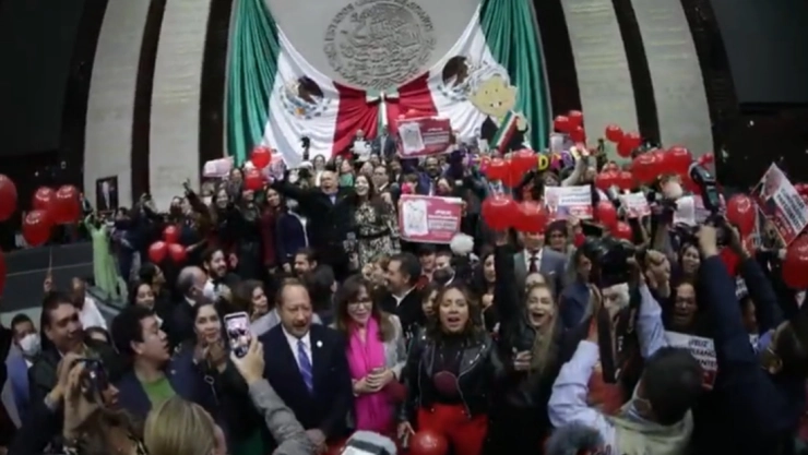 diputados amlo mañanitas