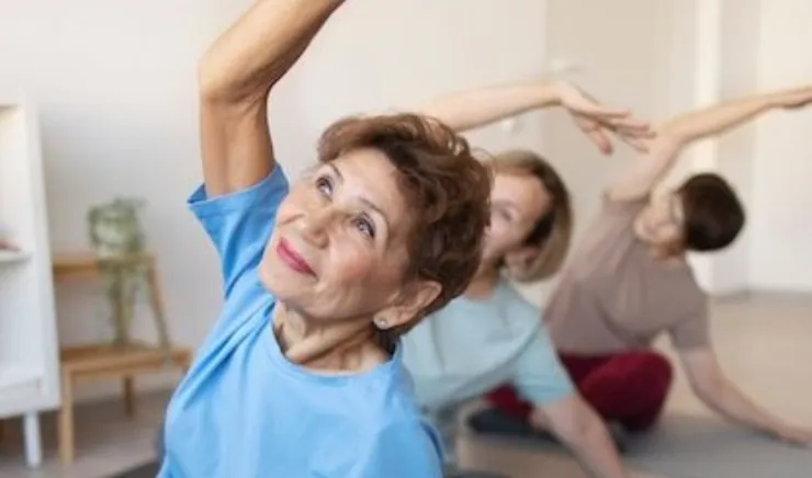 Ejercicio cuidar corazón caminata gimnasio
