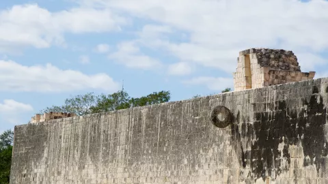 El pok-ta-pok habría influenciado al origen del futbol como lo conocemos en la actualidad