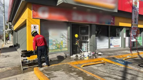 VIDEO: Captan incendio de comercio en Huejotzingo hoy; alarmó a vecinos y dejó daños