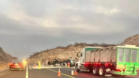 Cierre vial carretera Izúcar de Matamoros HOY 12 marzo 2026