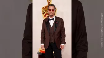mejor look oscar 2024. .jpg