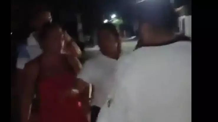 VIDEO_ Taxista abusó de una menor en Cancún mientras la mamá estaba en el asiento delantero del coche