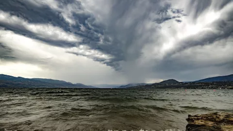Clima en Puerto Vallarta, Jalisco, afectado por el Frente Frío 25