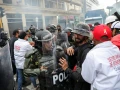 Manifestaciones en Colombia terminan en disturbios.