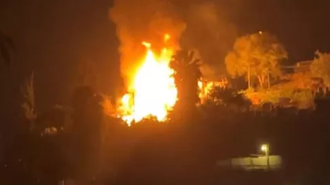 Se registra fuerte incendio en Camino Verde la madrugada de hoy miércoles 8 de noviembre 2023