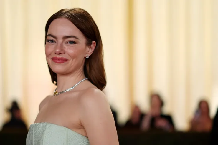 emma-stone-oscar-2024
