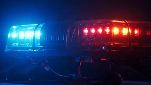 Localizan pareja sin vida