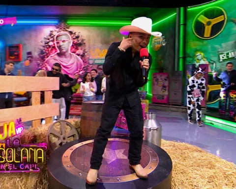 La Resolana Emmanuel Cortes canta en vivo su éxito de Amor, poniendo a bailar al público y a los invitados de lujo.jpg