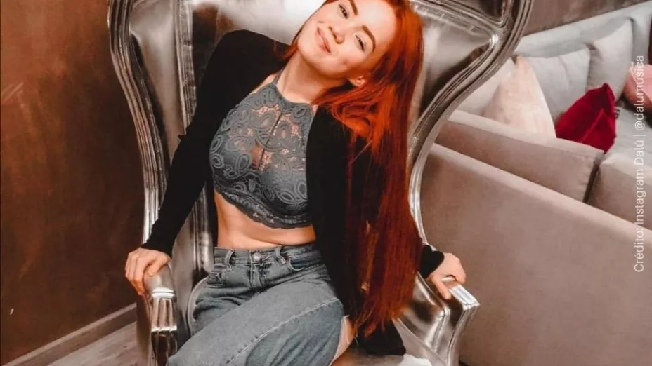 Dalú cabello suelto.jpg