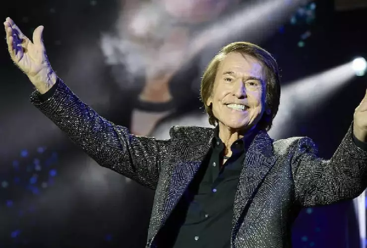 ÚLTIMA HORA_ Revelan que el cantante Raphael padece linfoma cerebral