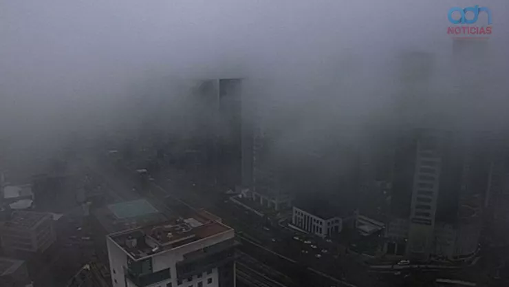 niebla_santa_fe_cdmx.jpg