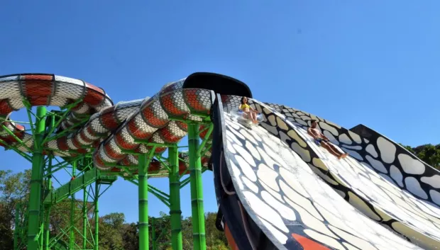 Hurricane Six Flags