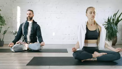 Los rituales que te ayudarán a recuperar tu paz en días caóticos