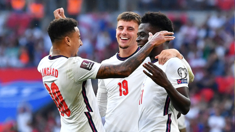 Inglaterra pasó a octavos de final y jugará contra México