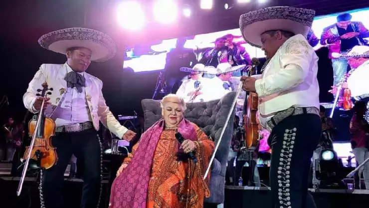 La cantante Paquita la del Barrio se despedirá de los palenques