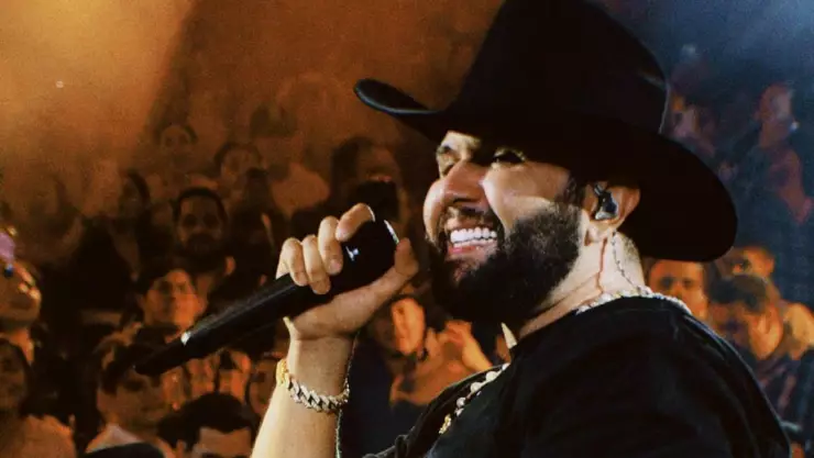 Cantante Carin Leon.