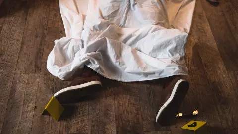 encontrado sin vida al interior de una vivienda