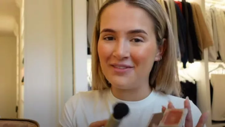 Youtuber enfermedad del beso