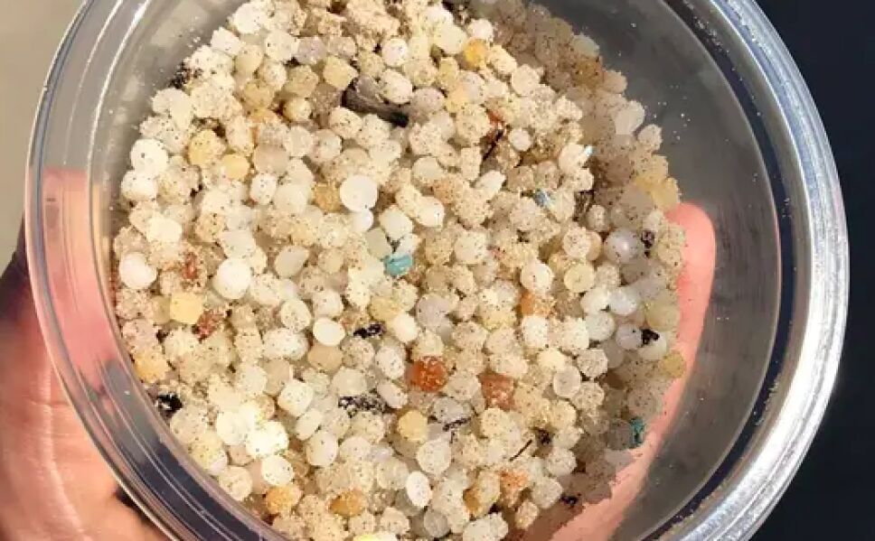 nurdles, microplásticos
