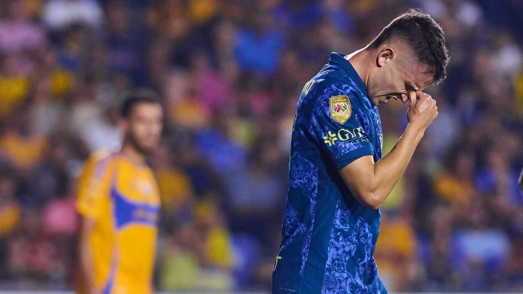 Álvaro Fidalgo falla en el Tigres vs América Apertura 2024