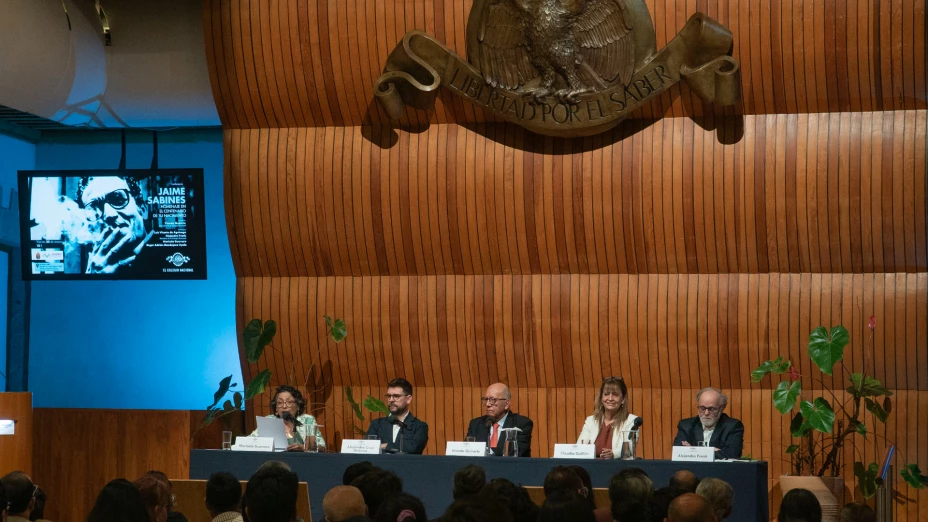 ColNal homenaje a Sabines