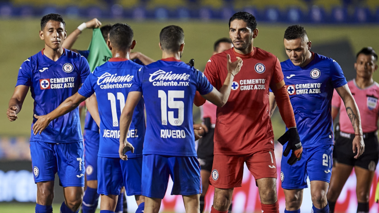 Cruz Azul derrotó a Tigres en el Volcán
