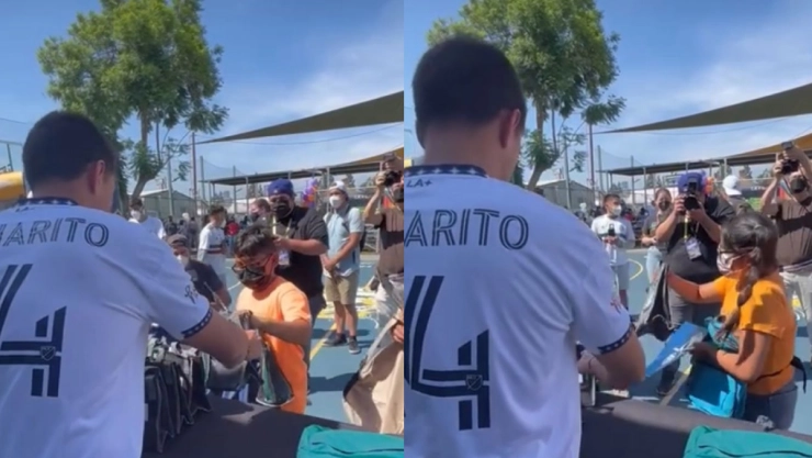 Chicharito regala mochilas a niños