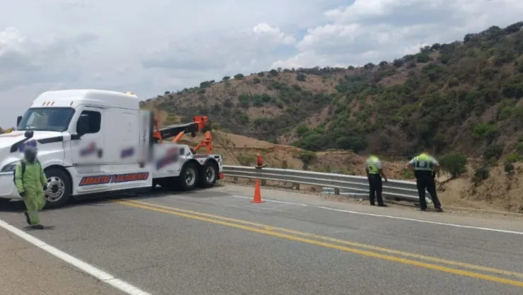 Alertan por cierre total de la carretera Cuacnopalan-Oaxaca hoy: Rutas alternas y desvíos