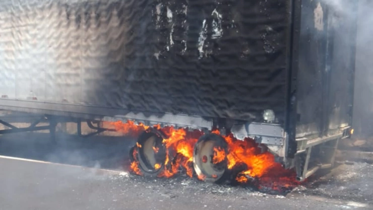 incendio tráiler autopista puebla-orizaba