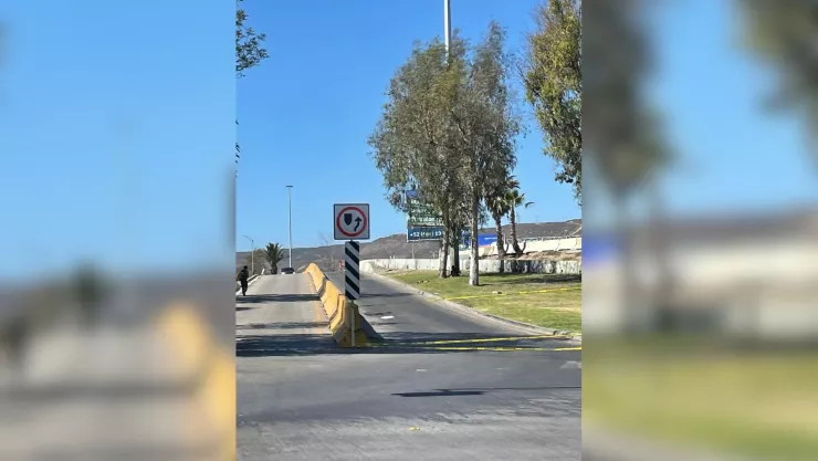 Cierre total de la línea internacional en Tijuana hoy 30 de julio.jpg