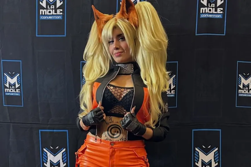 El anime también tuvo una representación masiva en La Mole 2025. Personajes como Naruto hicieron su aparición, resaltando la devoción de los fans por rendir homenaje a sus series favoritas a través de sus disfraces, mostrando tanto nostalgia como admiración por estas obras.