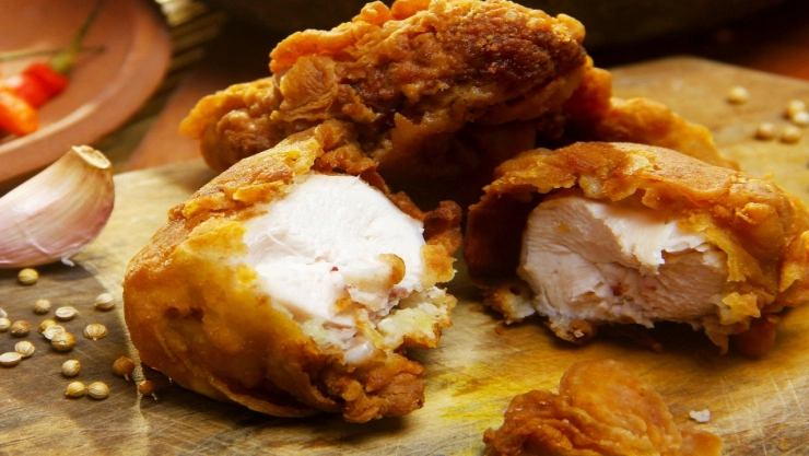 Calor extremo provoca alimentos en mal estado; ¿cómo evitar una intoxicación?