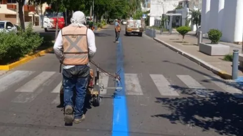Dan mantenimiento a sector turístico en Mazatlán