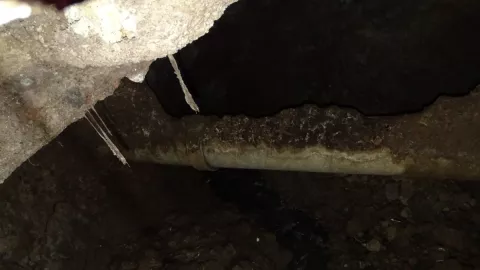 Cenote en la CDMX Tres casas en peligro por socavón en GAM