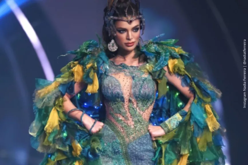 Nadia Ferreira en pleno show..jpg