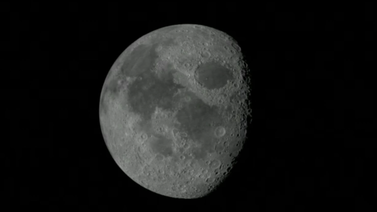 El Fondo Mundial de Monumentos incluye a la Luna en su lista de vigilancia, alertando sobre la urgente necesidad de proteger los sitios históricos lunares ante el avance de la nueva era espacial. Este patrimonio único corre un grave peligro.