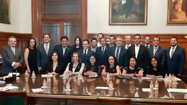 Reunión Hacienda diputados.jpg