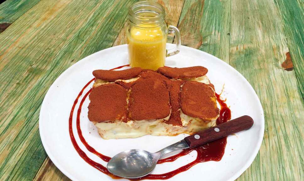 Receta Tiramisú de rompope y cajeta Cocineros Mexicanos