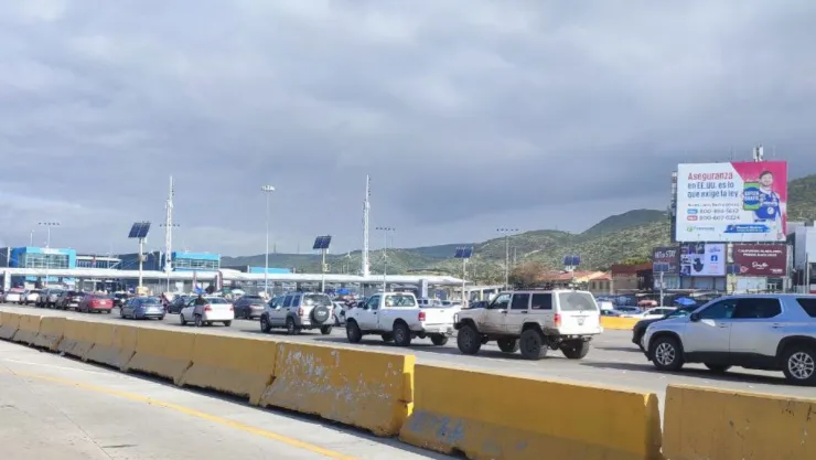 El cruce de garitas tijuana hoy 7 de abril 2023