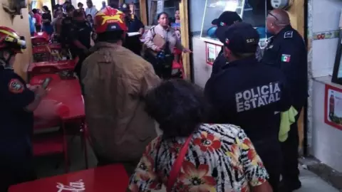 Cae techo del mercado de Izamal sobre mujeres que se encontraban comiendo_ FOTOS
