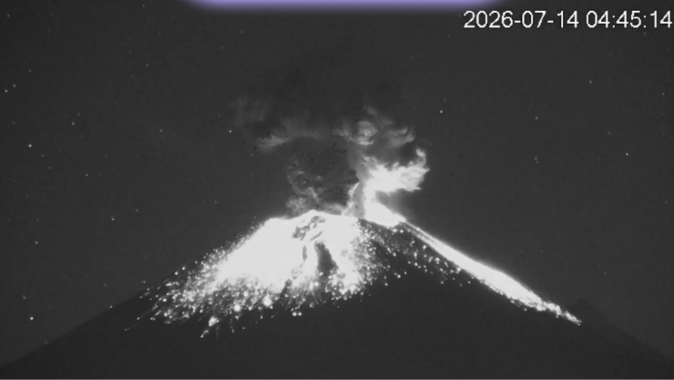 Así fue la fuerte EXPLOSIÓN del volcán Popocatépetl HOY.