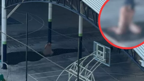 Hombre desnudo en plantel educativo de Tijuana