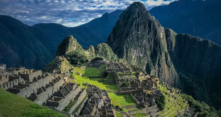 Turista mexicano muere tras caída mientras tomaba selfie en Machu Picchu.jpg