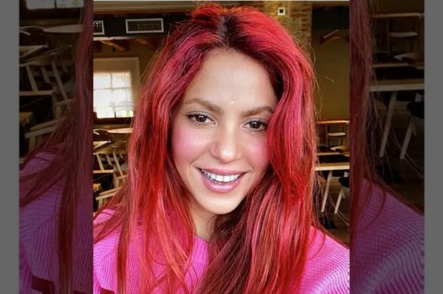 Shakira contenta.jpg