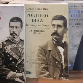 Libros de Carlos Tello sobre Porfirio Díaz.
