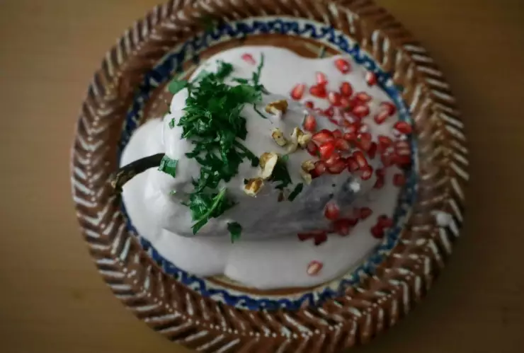 chiles en nogada capeados o sin capear