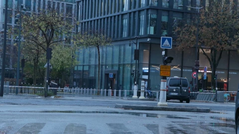 Evacúan BFMTV por amenaza explosiva: así fueron las dos horas de pánico en París