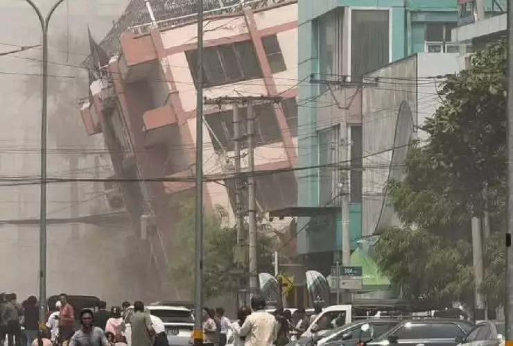 AL MOMENTO_ Así fue el fuerte sismo hoy en Myanmar de magnitud 7.7 ¿Cuántos muertos ha dejado?